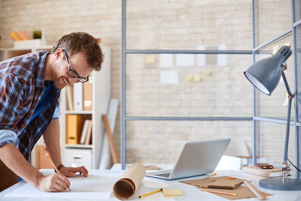 Working over. Спит в офисе. Tested by professionals. Working over. Женщина в стрессе.