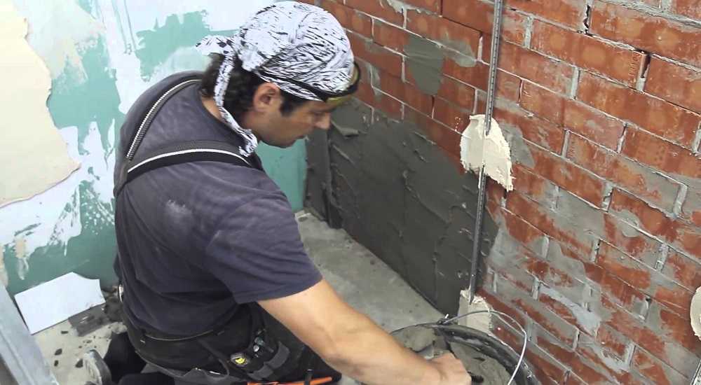 Как оштукатурить кирпичную стену своими руками - блог о строительстве