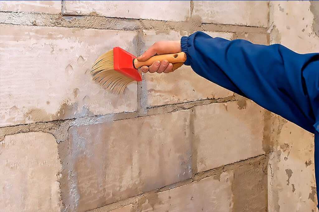 Оштукатуривание кирпичных стен