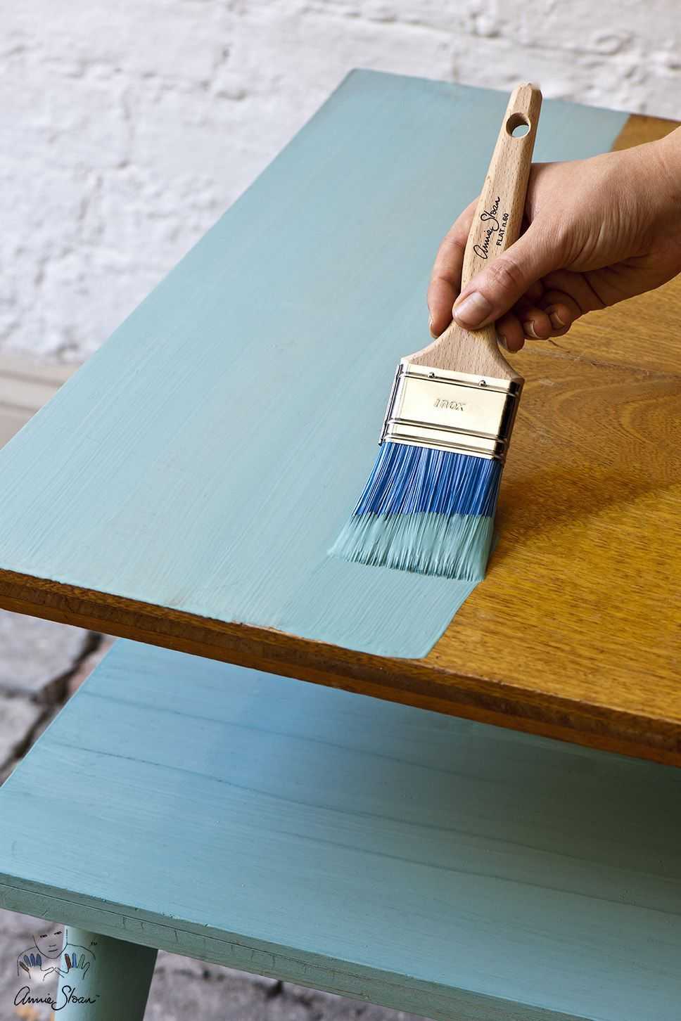 Как перекрасить мебель: подготовка к покраске, принципы выбора краски .