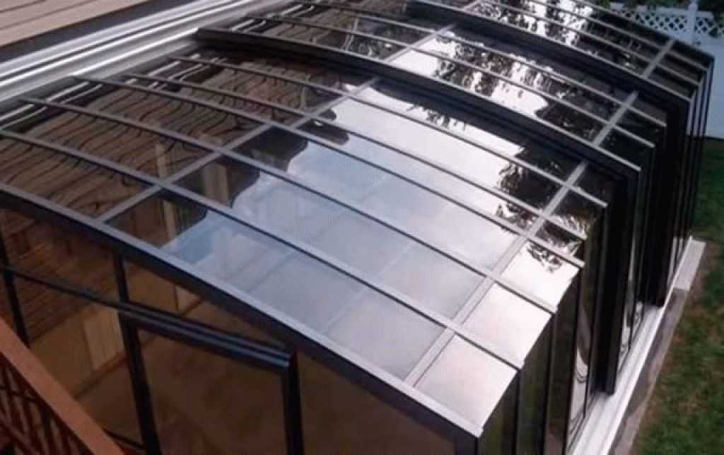 Как прозрачная пелена: крыша из поликарбоната