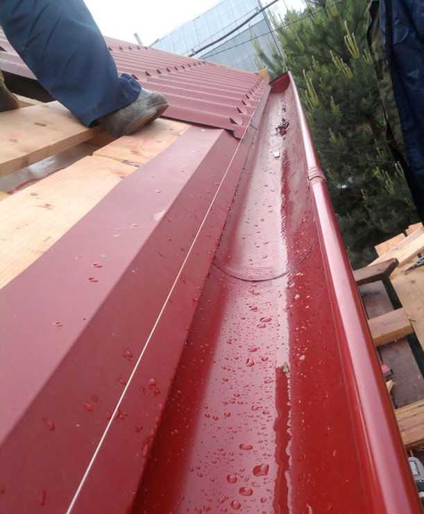 Капельник для крыши: как крепится и устанавливается – этапы монтажа