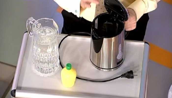 Как убрать запах пластмассы из электрического чайника