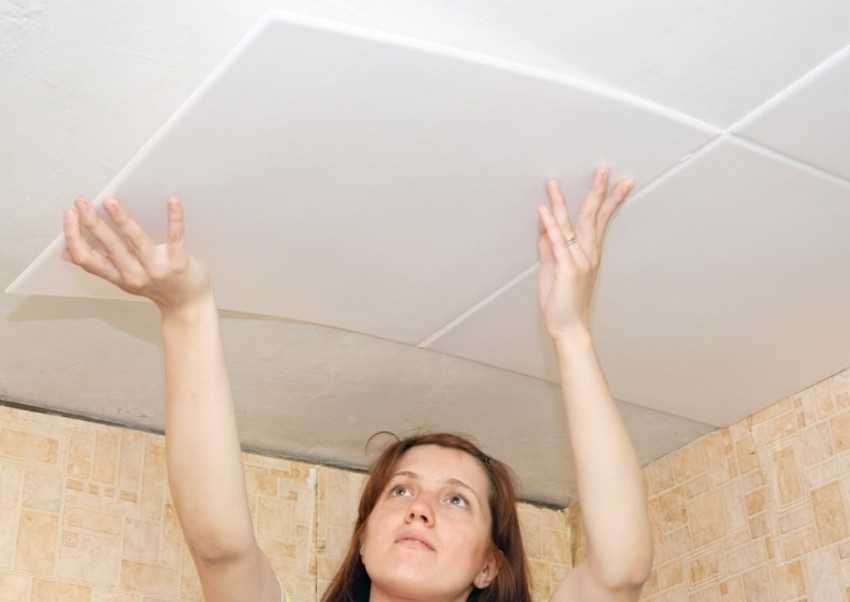 Разновидности, преимущества и недостатки плиток для потолка. как правильно поклеить?