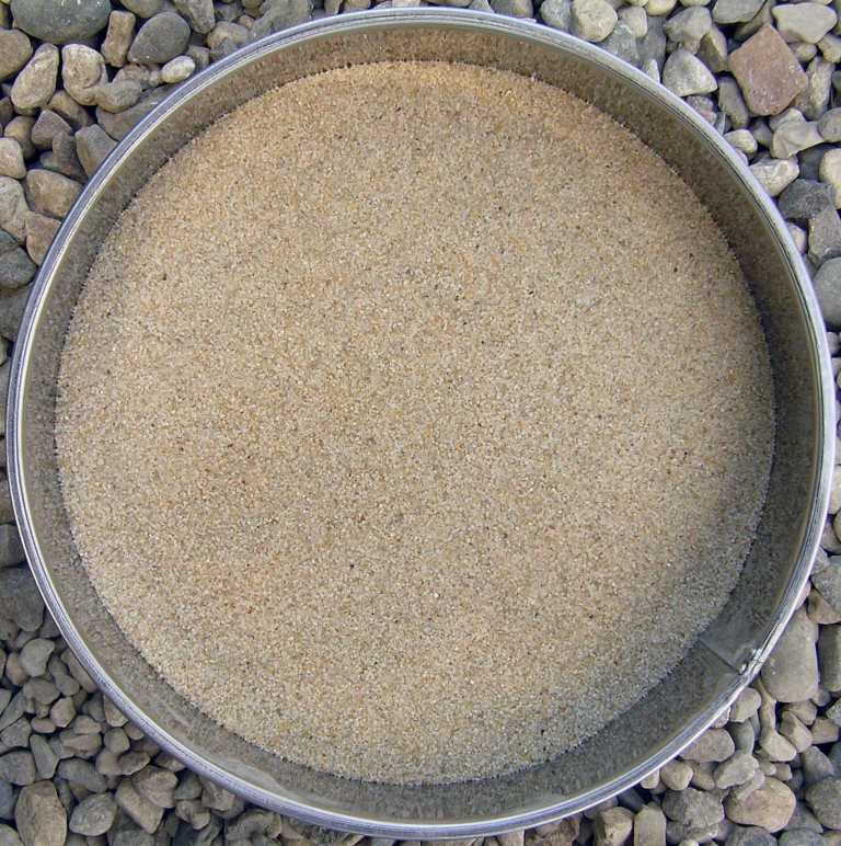 Как добывают кварцевый песок: область применения