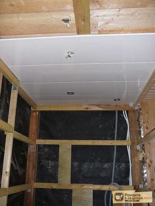 Как сделать обрешетку потолка под пластиковые панели – пошаговое руководство, советы специалистов