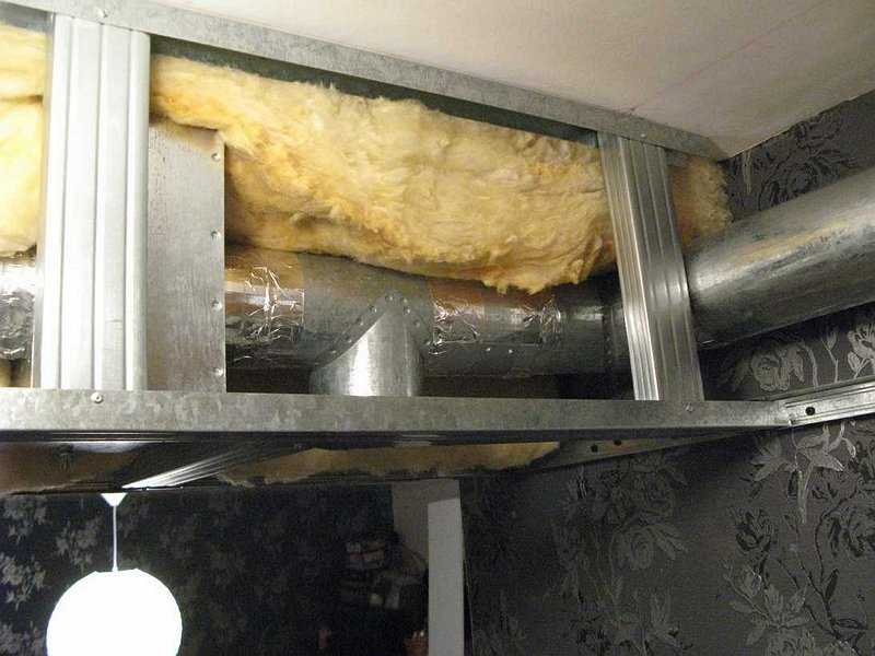 Звукоизоляция стены в ванной: какие влагостойкие материалы используются для утепления стояка в ванной комнате, чем можно отделать потолок, стены и подл под плитку