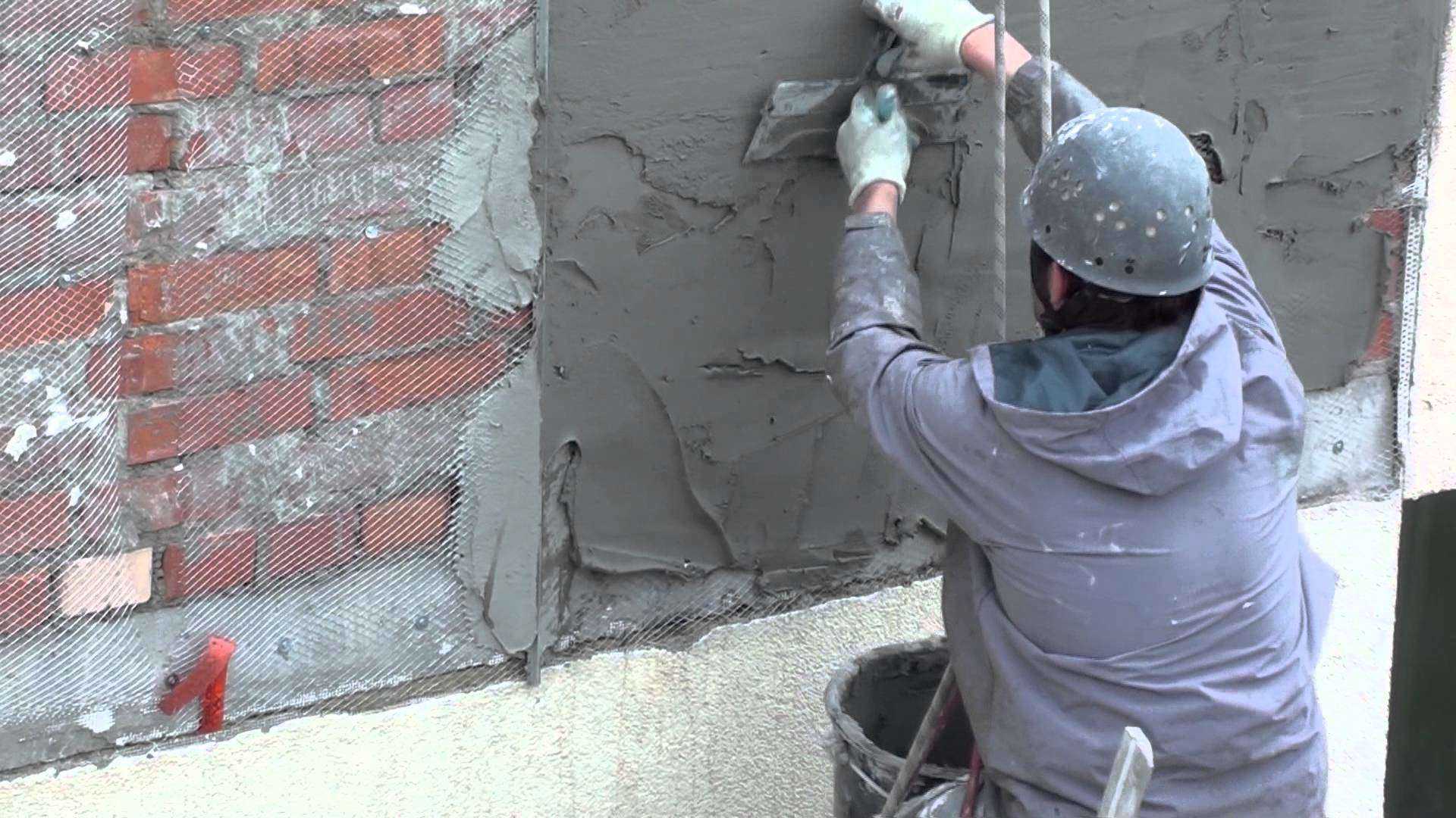 Чем обработать кирпичную стену от влаги снаружи?
