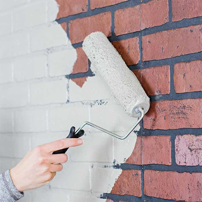 Фасадная краска по кирпичу: акриловая, покраска кирпичной стены своими руками