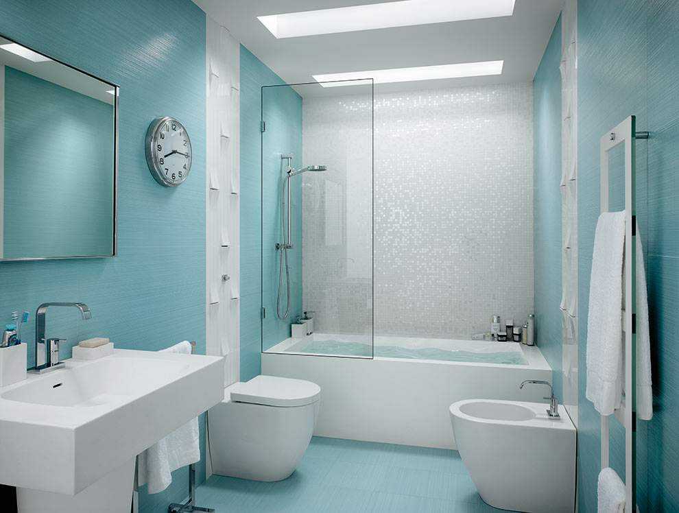 Укладка мозаики в ванной комнате своими руками